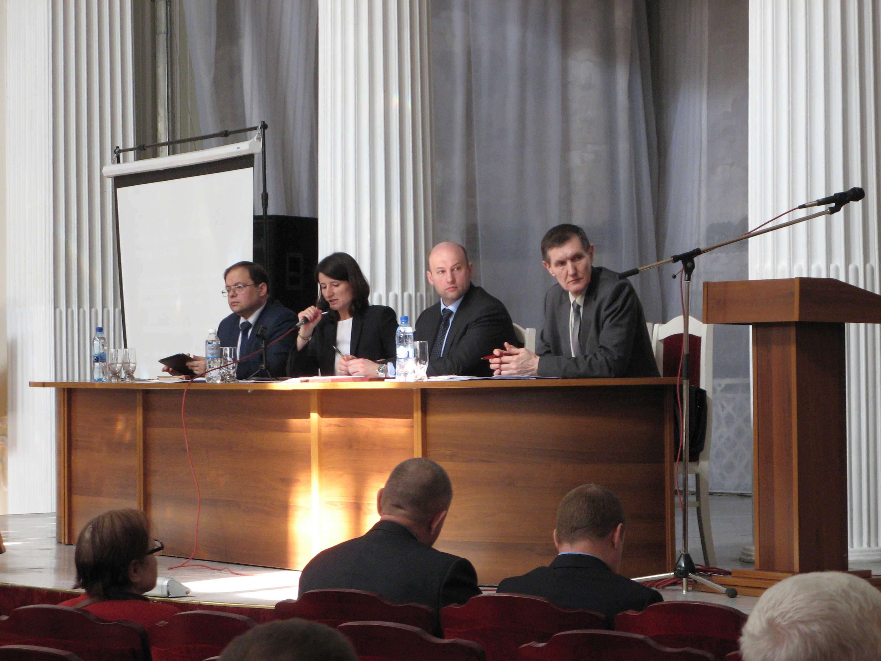 Государственная инспекция труда в городе Санкт-Петербурге провела публичные обсуждения правоприменительной практики